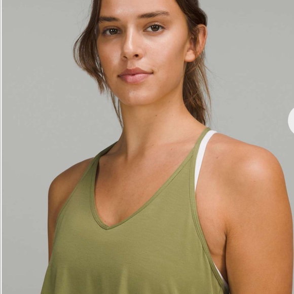 LULULEMON Modal-Silk Yoga Tank Top
Bronze Green SZ 6 - Picture 3 of 4